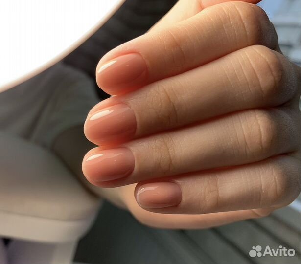 Маникюр с покрытием гель-лак