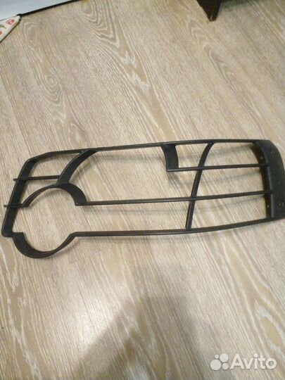 Защитная решетка фары левой ленд ровер фрилендер 1