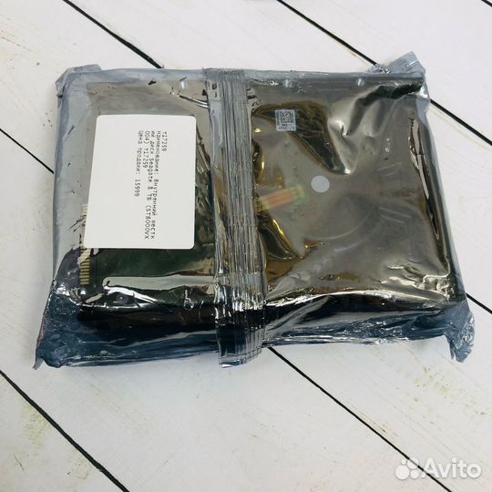 Внутренний жесткий диск Seagate 8 тб (ST8000VX004)