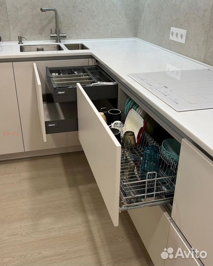 Кухня на заказ под ключ с установкой