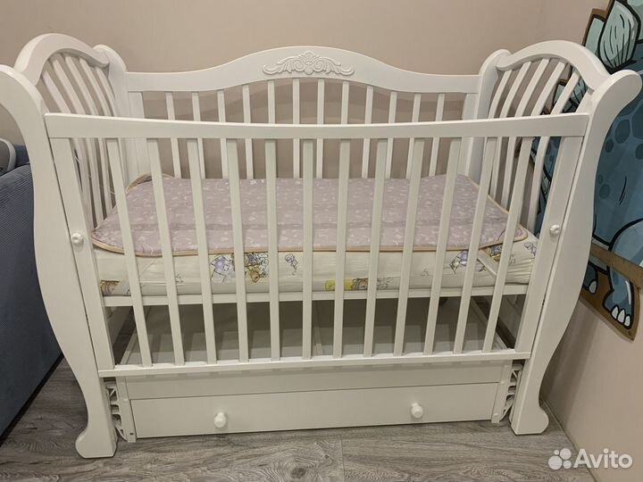 Кровать детская белая с ящиками