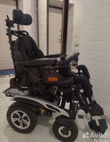Инвалидная электроколяска