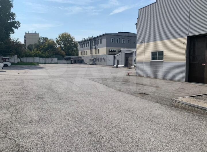 Территория автобазы, 2400 м²