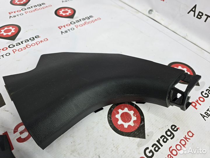 Накладка порога внутреннего передняя Geely Coolray