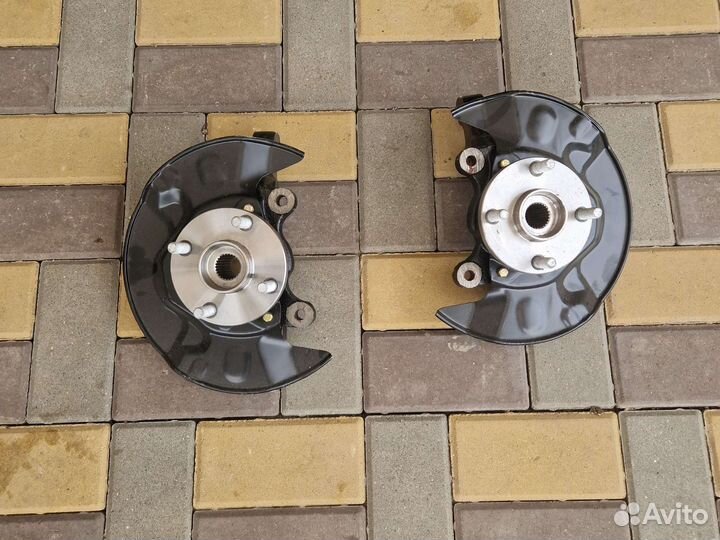 Кулак поворотный передний Бад Ф3 Byd F3