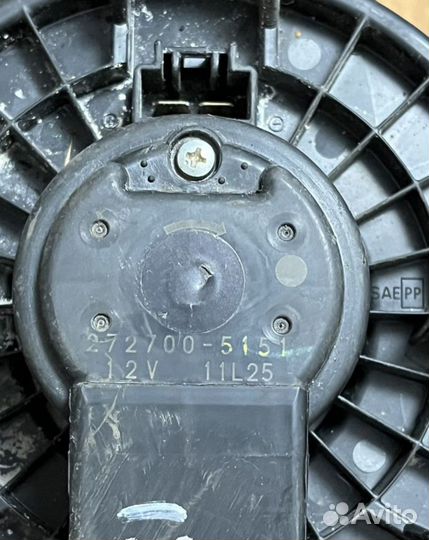 Моторчик печки Toyota Corolla 150