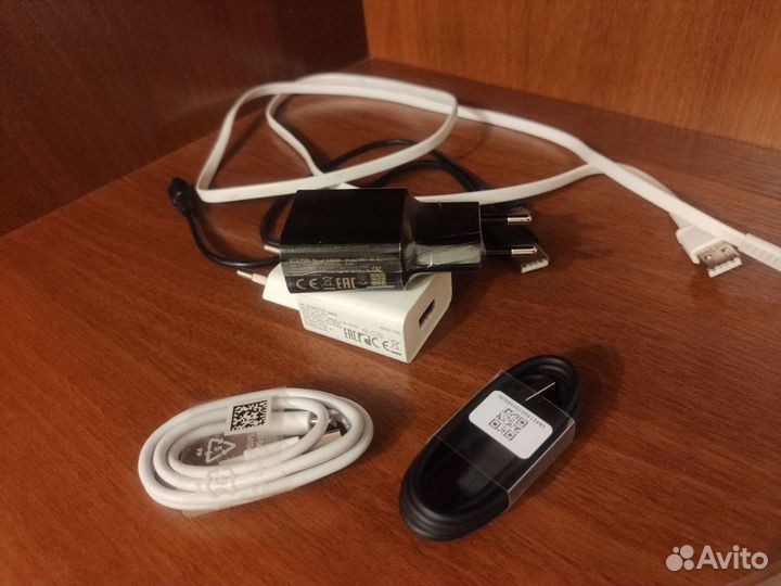 Адаптер и кабели