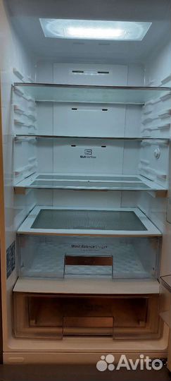 Холодильник LG металлик