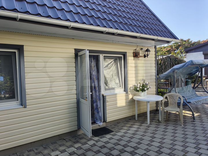 Комната 20 м² в 2-к., 1/1 эт.