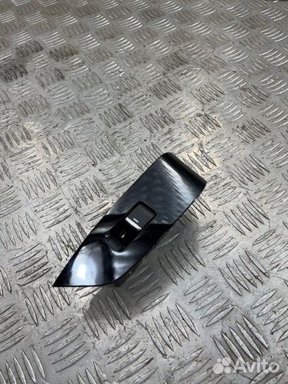 Кнопка стеклоподъемника задняя левая Mazda Cx-5 KF