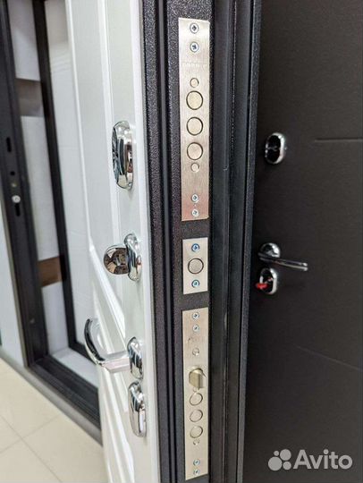 Дверь входная с терморазрывом