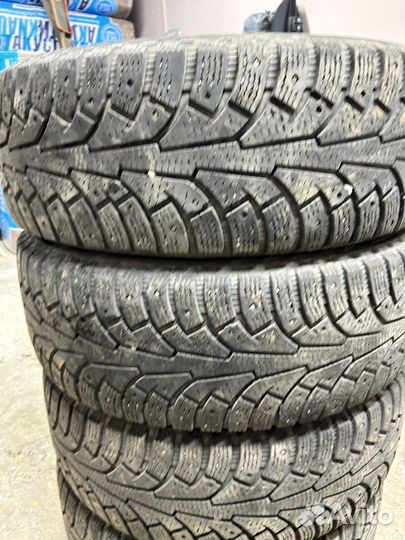 Nokian Tyres Hakkapeliitta 5 225/60 R17 99