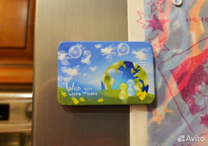 Магнит Frutiger Aero