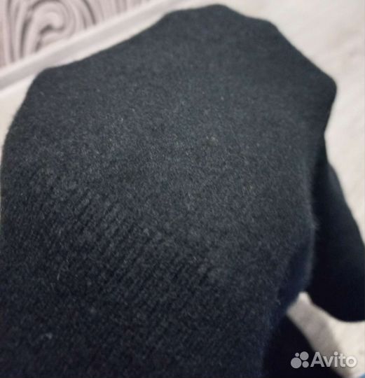 Свитер H&M черный