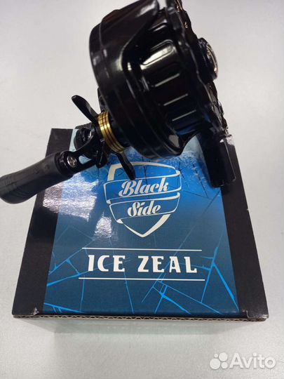Катушка зимняя Black Side Ice Zeal