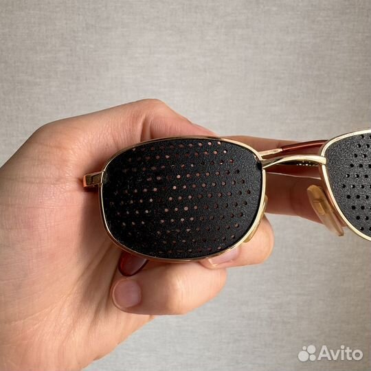 Очки-тренажеры компьютерные (перфорационные)