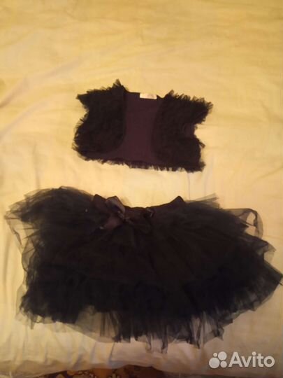 Костюм юбочка и жилетка для девочки размер 116-122