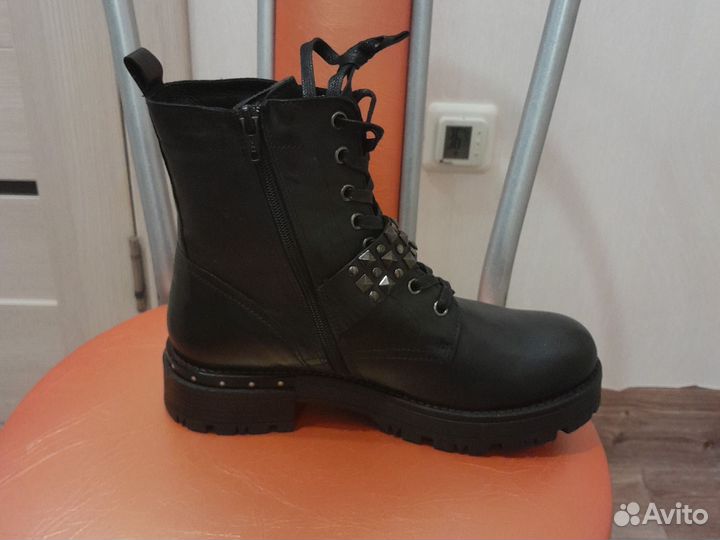 Полуботинки женские 38 размер