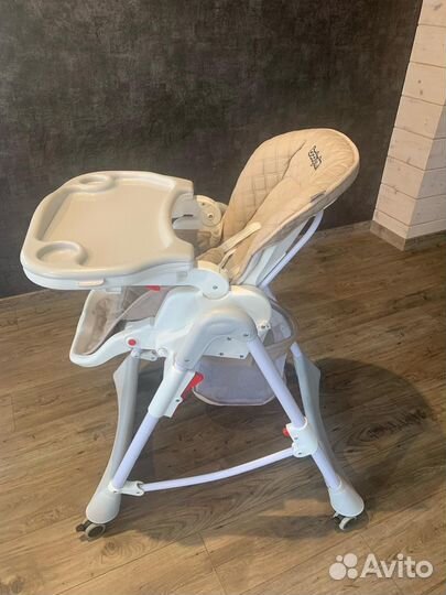 Стул для кормления