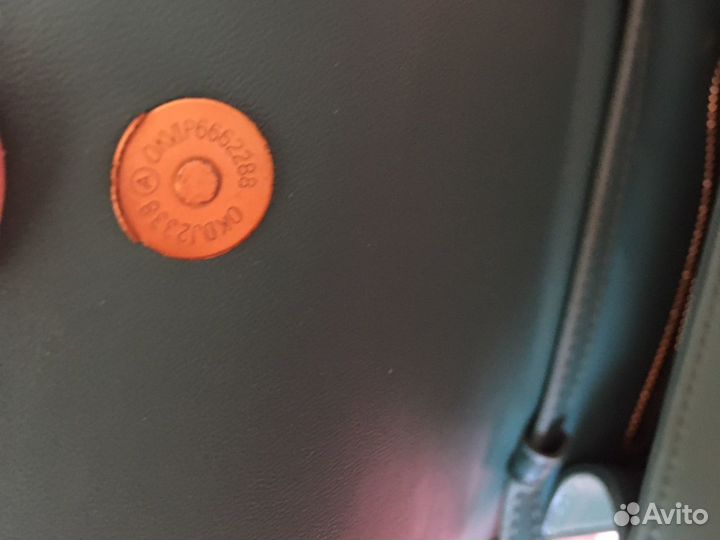 Маленькая кожаная сумка