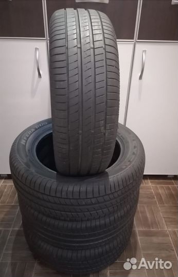 Nexen N'Fera RU5 215/60 R17 96H