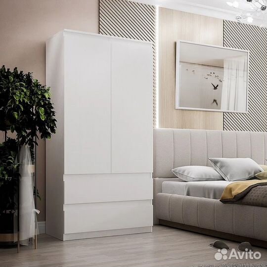 Шкаф распашной в наличии