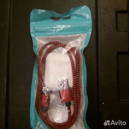 Наушники Блютуз Bluetooth с кабелем iPhone