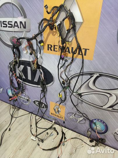 Проводка салона коса Renault logan