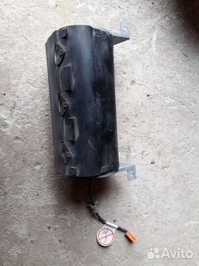 Airbag в торпеду Audi A8 D2 подушка