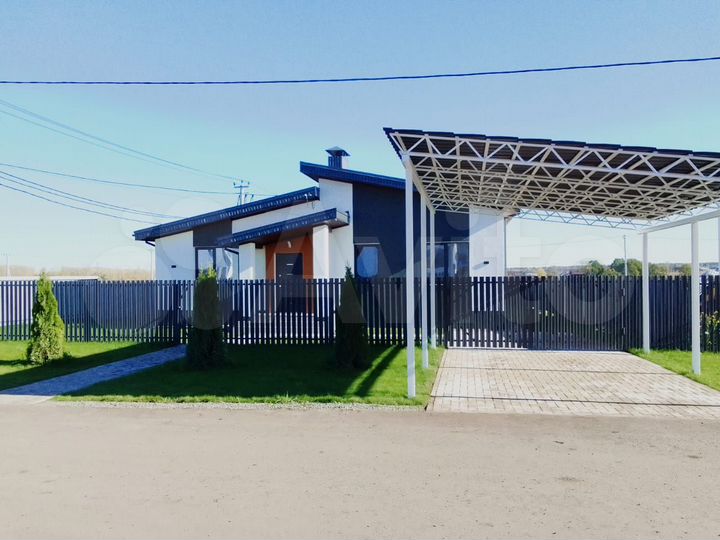 Дом 92 м² на участке 6 сот.