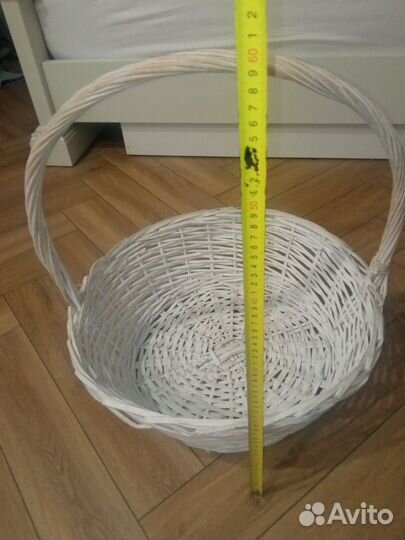 Корзина плетеная из лозы ручной работы