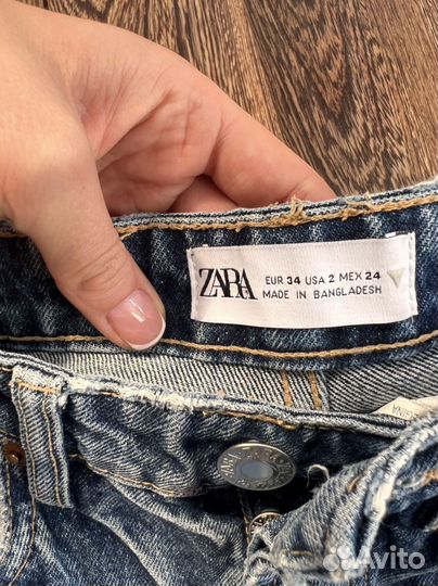 Джинсы прямые zara