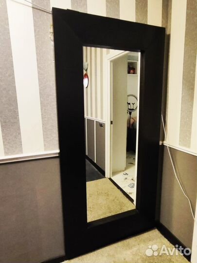 Зеркало IKEA (большое с широкрй рамой)