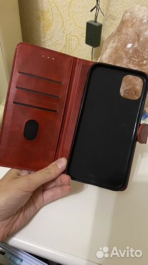 Чехол книжка на iPhone 11
