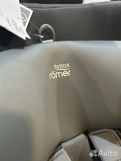 Автокресло Britax Roemer Trifix 2-i-size Grey