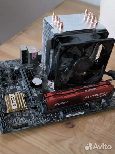 Материнская плата с процессором i7 7700