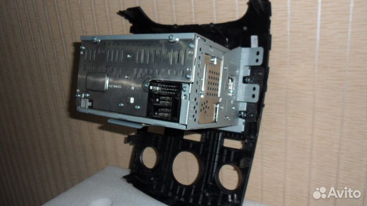 Штатная магнитола на киа Церато