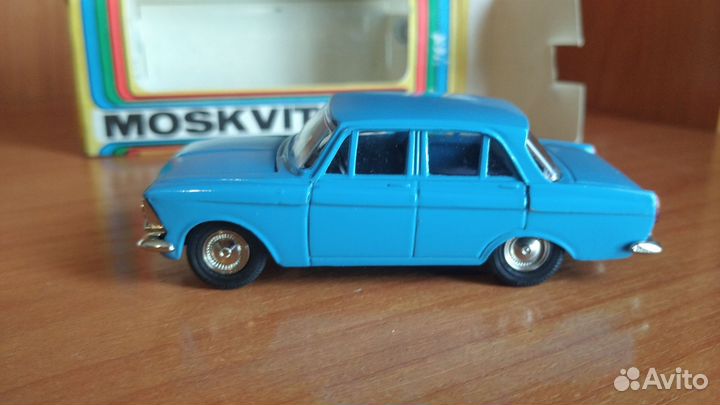 Модель автомобиля СССР 1 43