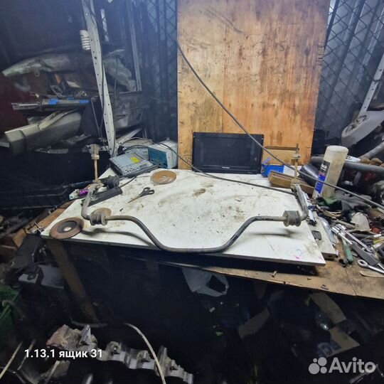 Стабилизатор задний lincoln town car 3