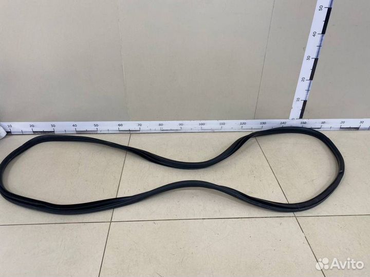 Уплотнитель проема двери передней левой Hyundai ix