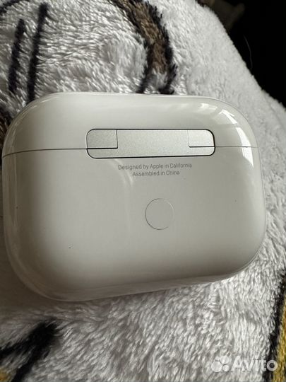 Наушники Apple AirPods Pro 1 MagSafe Charging Case