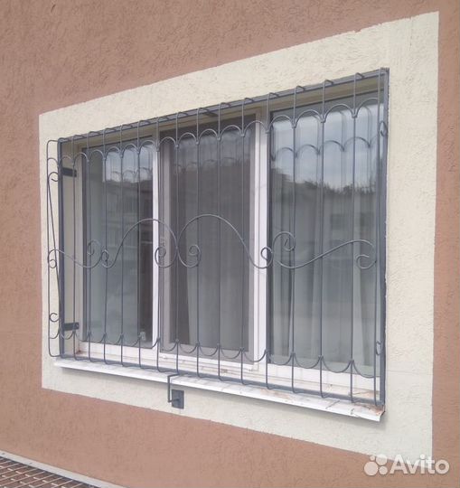 Решетки на окна, лоджии N 503 эконом-вариант