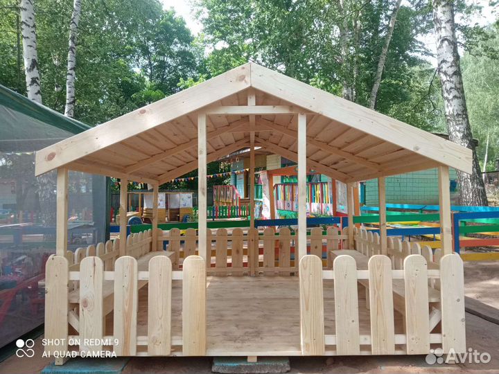 Детский домик уличный деревянный