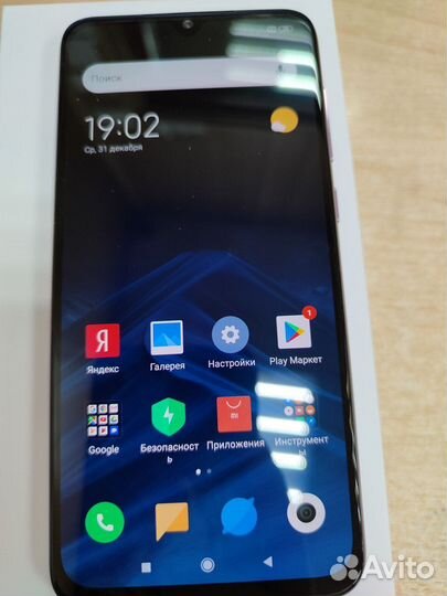 Xiaomi Mi 9 SE, 6/64 ГБ