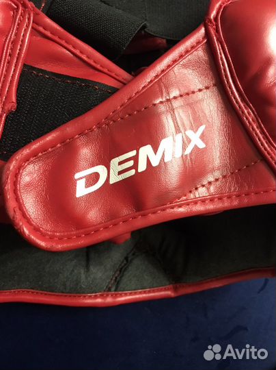 Боксерский шлем.Детский.Шлем для кикбоксинга Demix