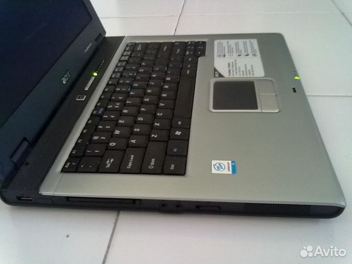 Acer TravelMate 4052 без HDD