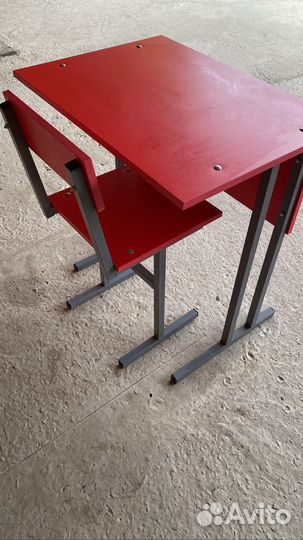Парта со стулом