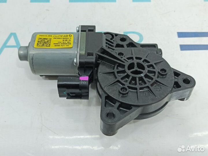 Моторчик стеклоподъемника передний правый Hyundai