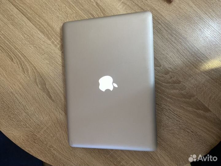 Apple MacBook pro 13 2011