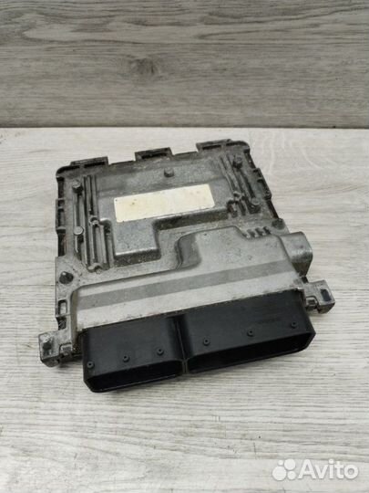 Блок управления двигателем Mercedes C-Class W204